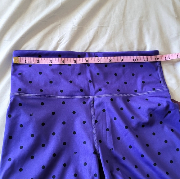 Fabletics shorts - Picture 2 of 4